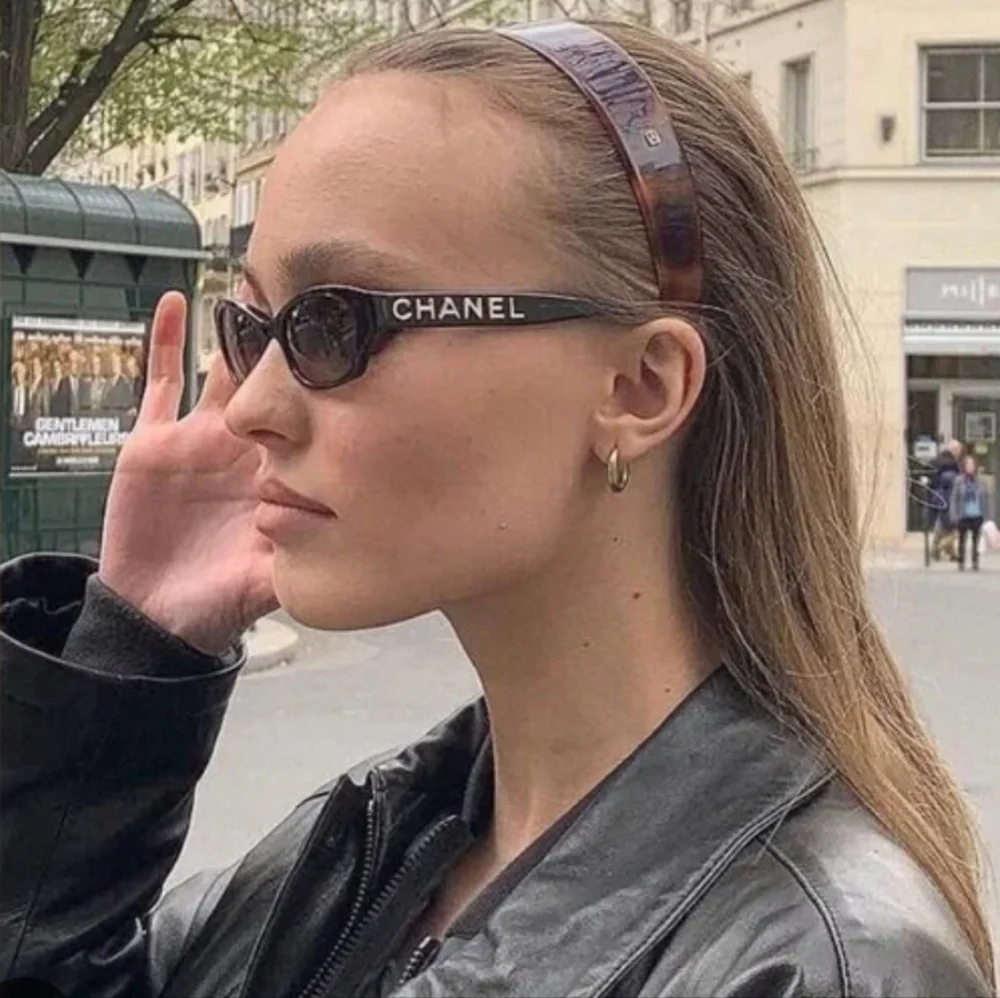 CHANEL RECTANGLE 71280A s1746 Silver Trendy Sunglasses Y2K